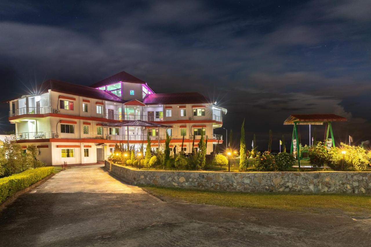 La Vue Resort Kāziranga Exteriér fotografie